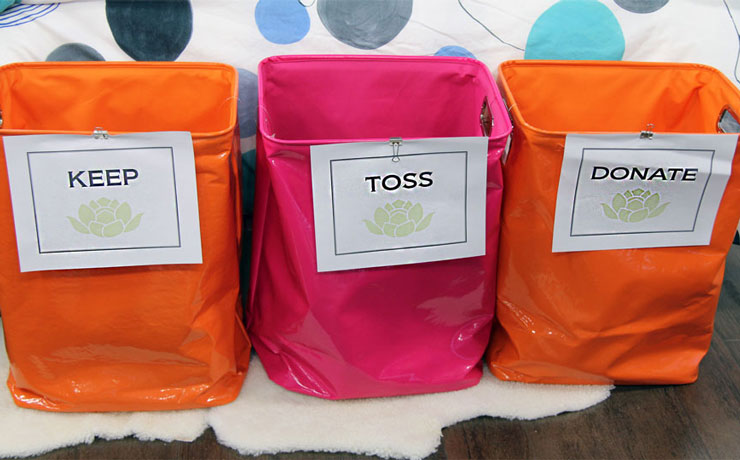 Keep, Donate, Toss
